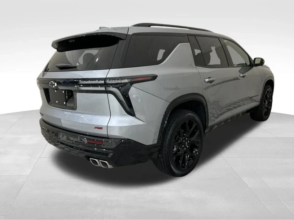2025 Chevrolet Traverse - Image 5 of 12