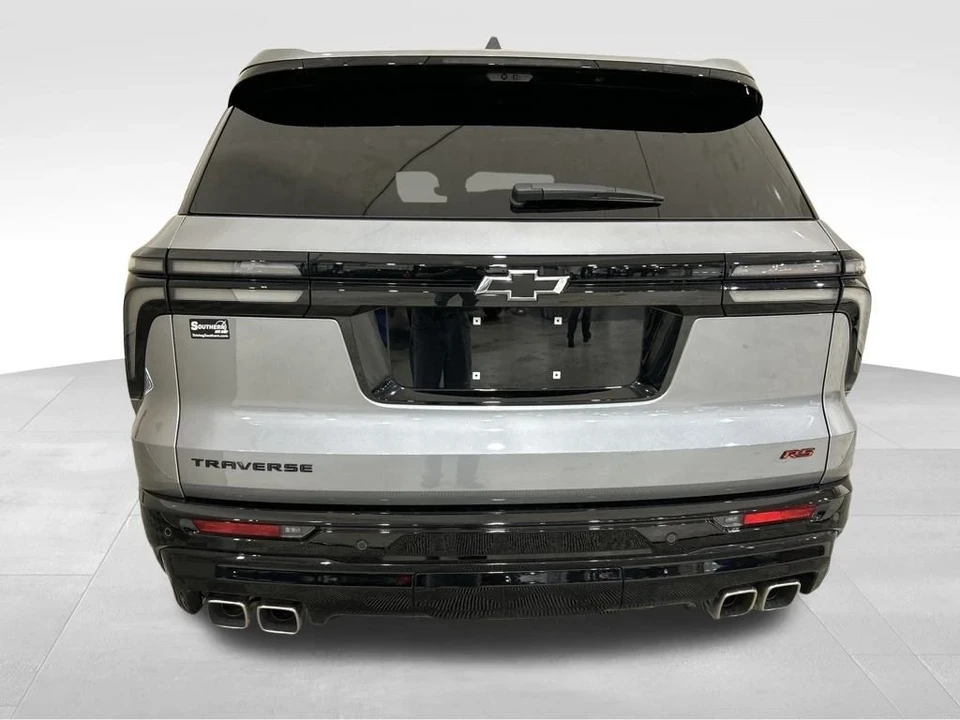 2025 Chevrolet Traverse - Image 4 of 12