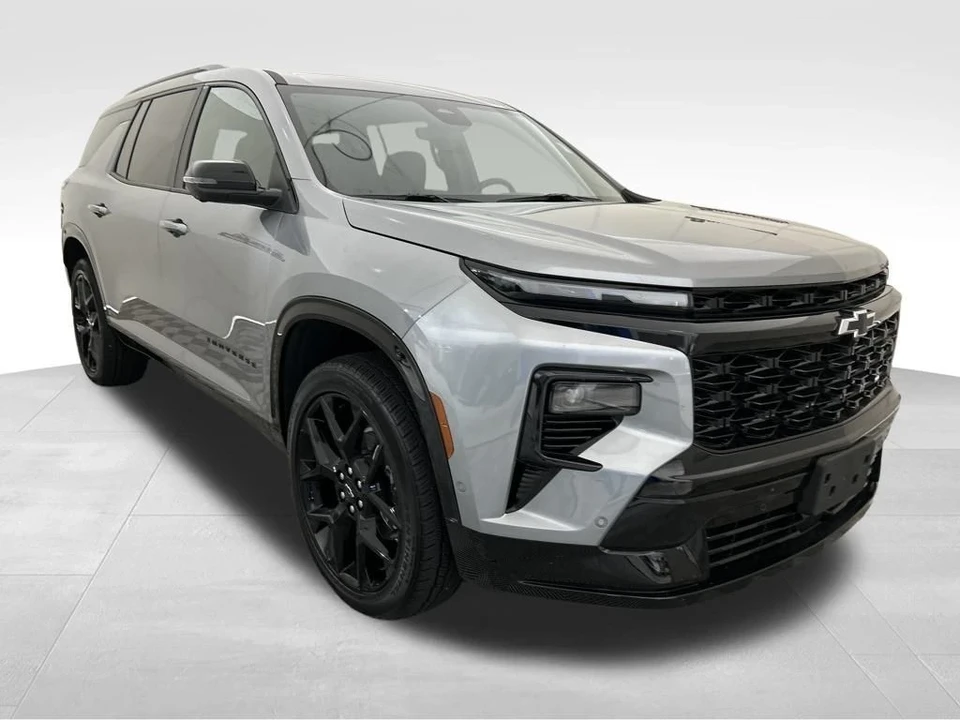 2025 Chevrolet Traverse - Image 8 of 12