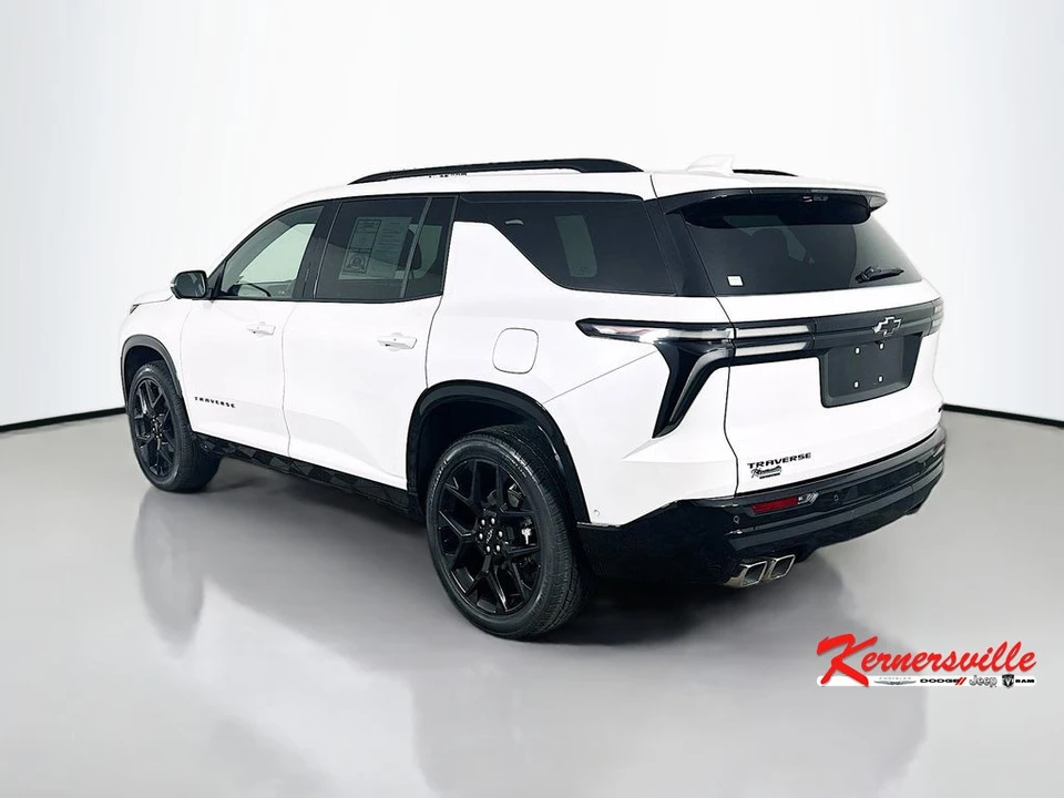 2025 Chevrolet Traverse - Image 5 of 21