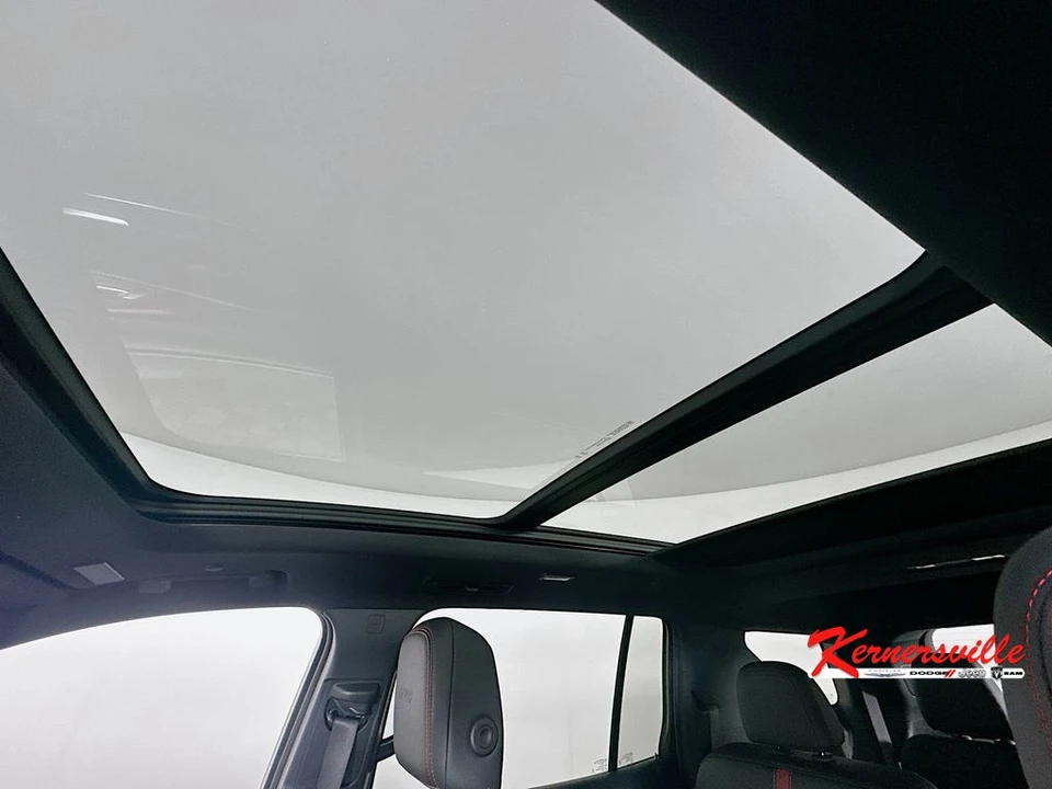 2025 Chevrolet Traverse - Image 21 of 21