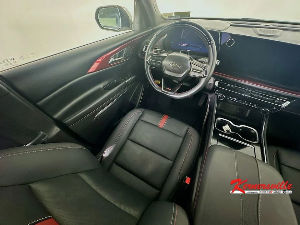 2025 Chevrolet Traverse - Image 9 of 21