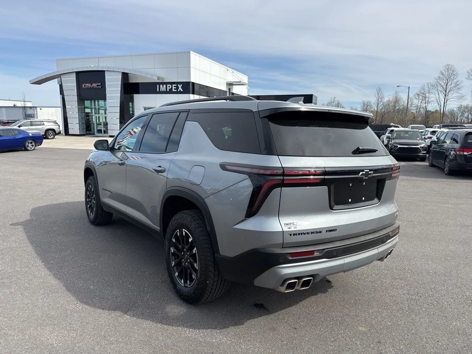 2025 Chevrolet Traverse - Image 3 of 21