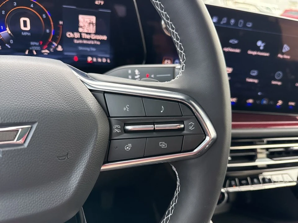 2025 Chevrolet Traverse - Image 17 of 21