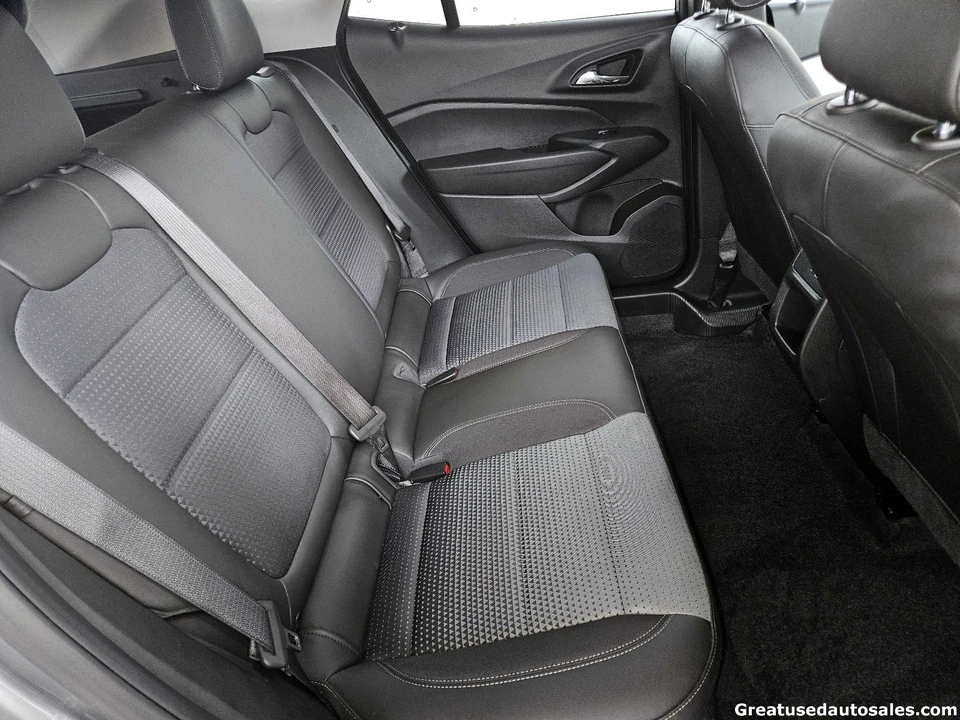 2025 Chevrolet Trax - Image 13 of 21