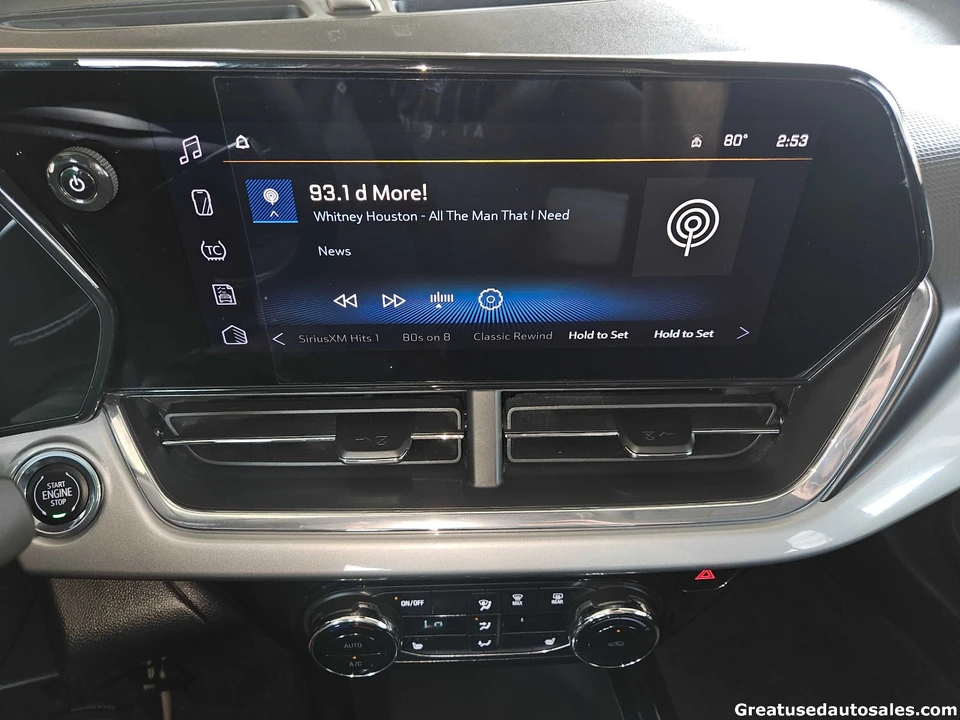 2025 Chevrolet Trax - Image 18 of 21