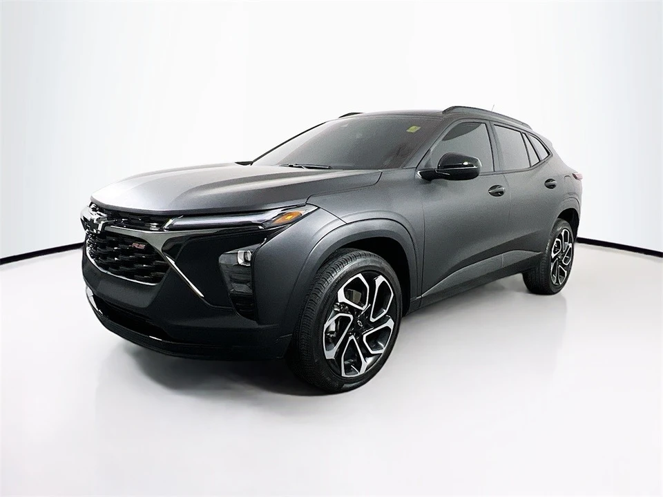 2025 Chevrolet Trax - Image 3 of 12