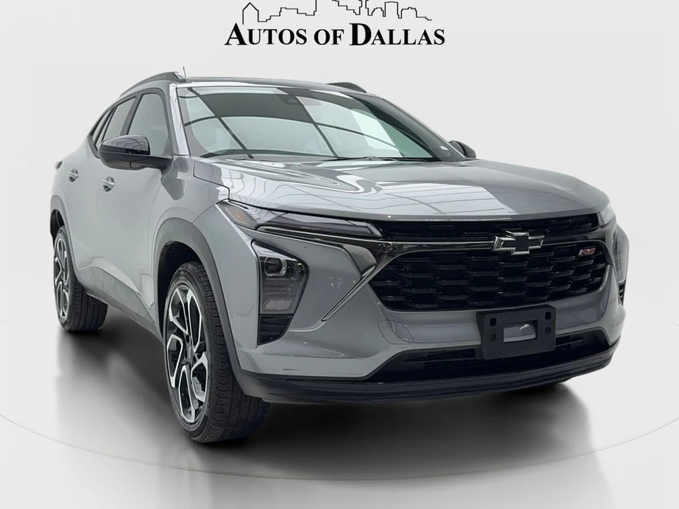 2025 Chevrolet Trax - Image 2 of 21