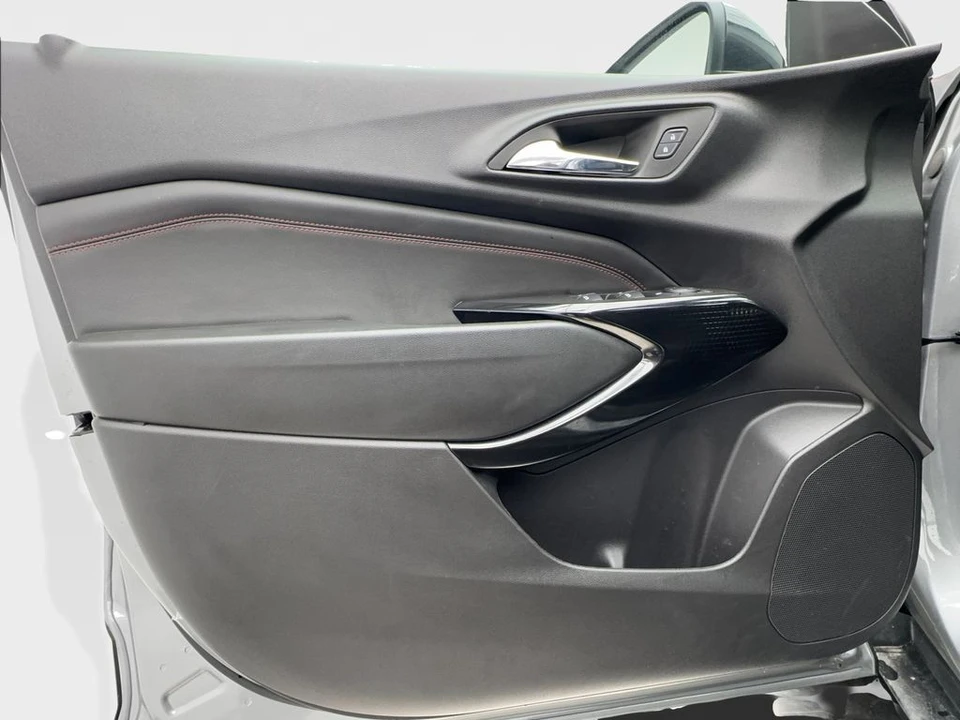 2025 Chevrolet Trax - Image 21 of 21