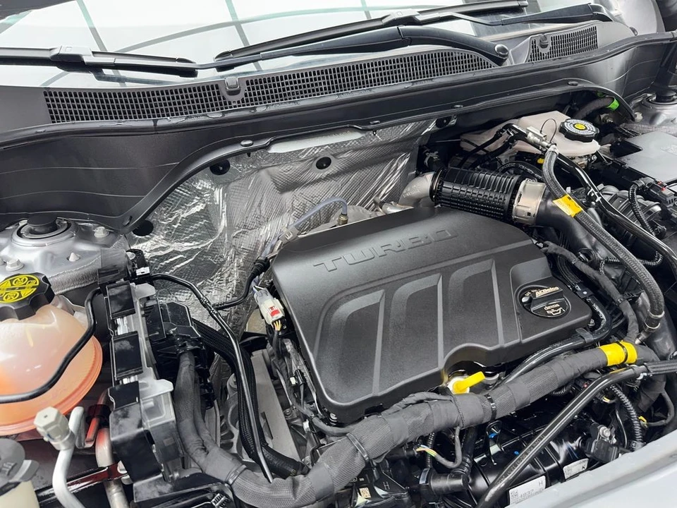 2025 Chevrolet Trax - Image 18 of 21