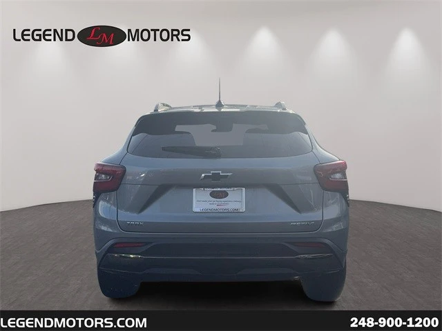 2025 Chevrolet Trax - Image 7 of 21