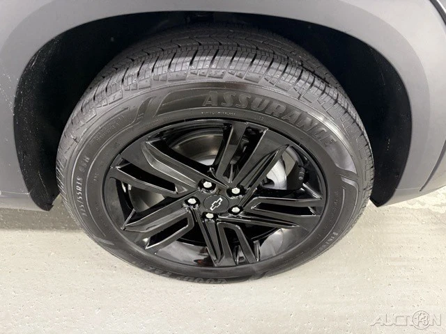 2025 Chevrolet Trax - Image 4 of 12