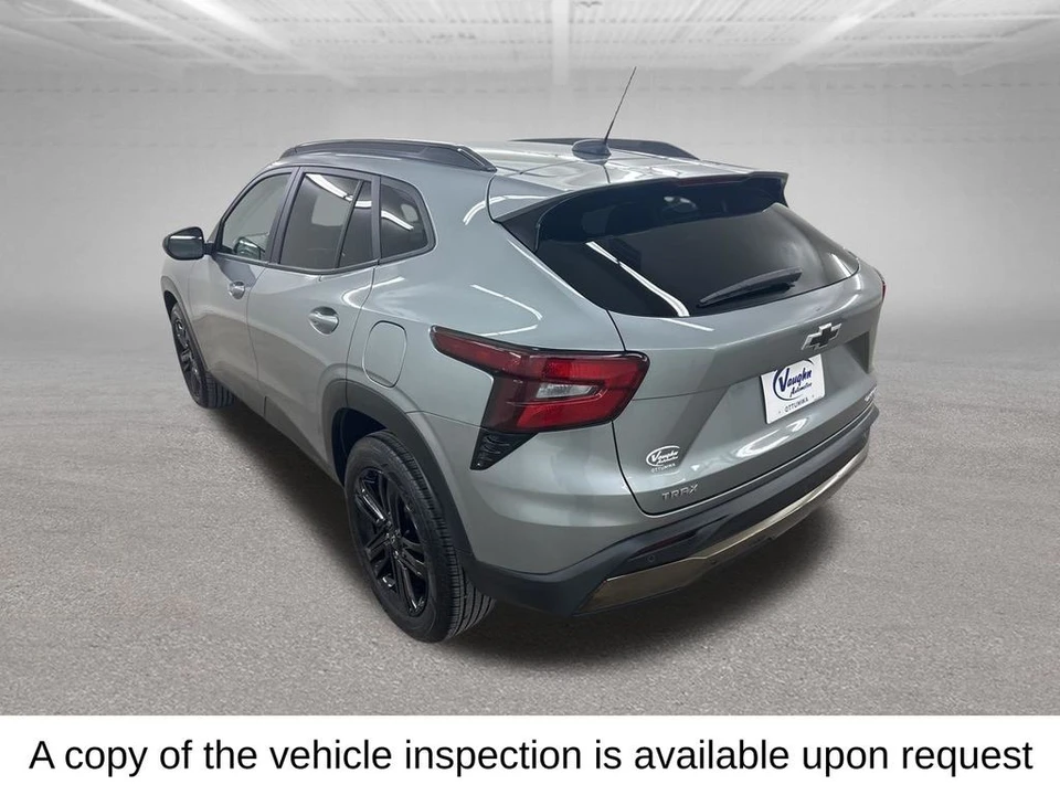 2025 Chevrolet Trax - Image 9 of 31