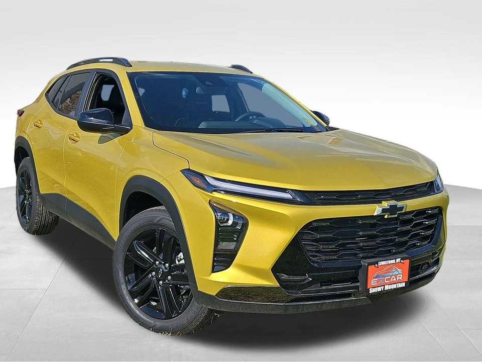 2025 Chevrolet Trax - Image 10 of 21