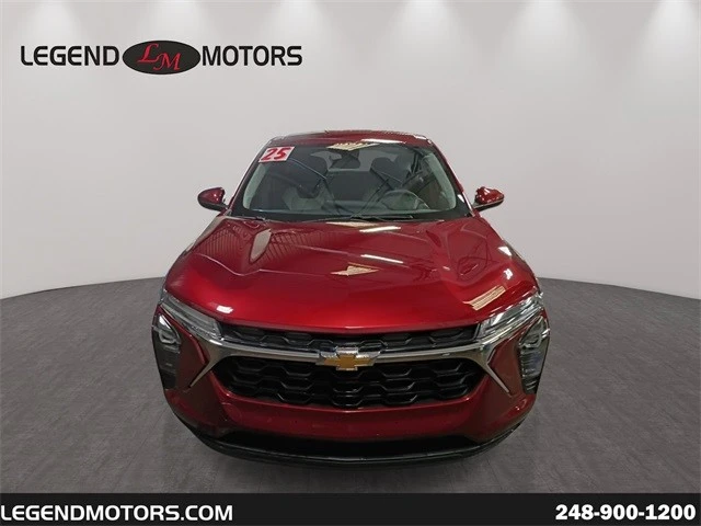 2025 Chevrolet Trax - Image 3 of 12