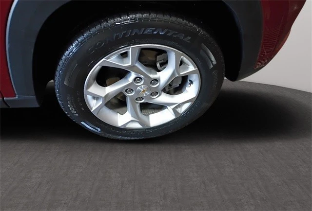2025 Chevrolet Trax - Image 10 of 12