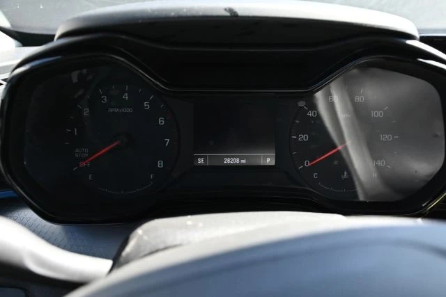 2025 Chevrolet Trax - Image 10 of 21