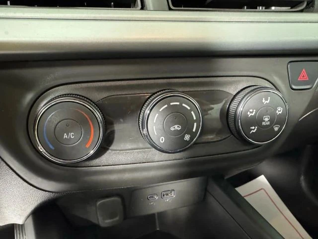 2025 Chevrolet Trax - Image 20 of 21
