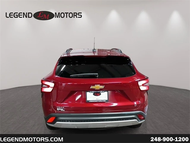 2025 Chevrolet Trax - Image 7 of 12