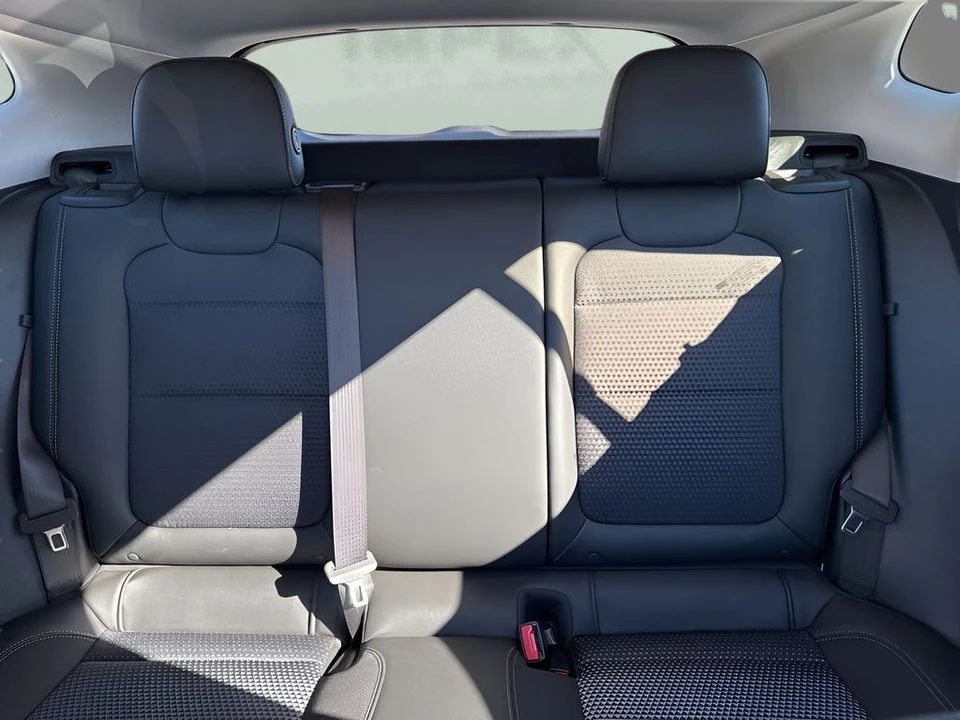 2025 Chevrolet Trax - Image 10 of 12
