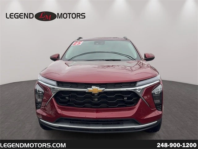 2025 Chevrolet Trax - Image 3 of 12