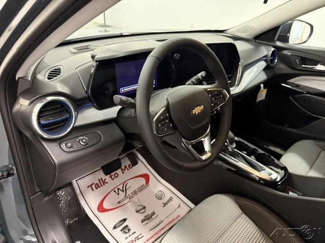 2025 Chevrolet Trax - Image 10 of 12