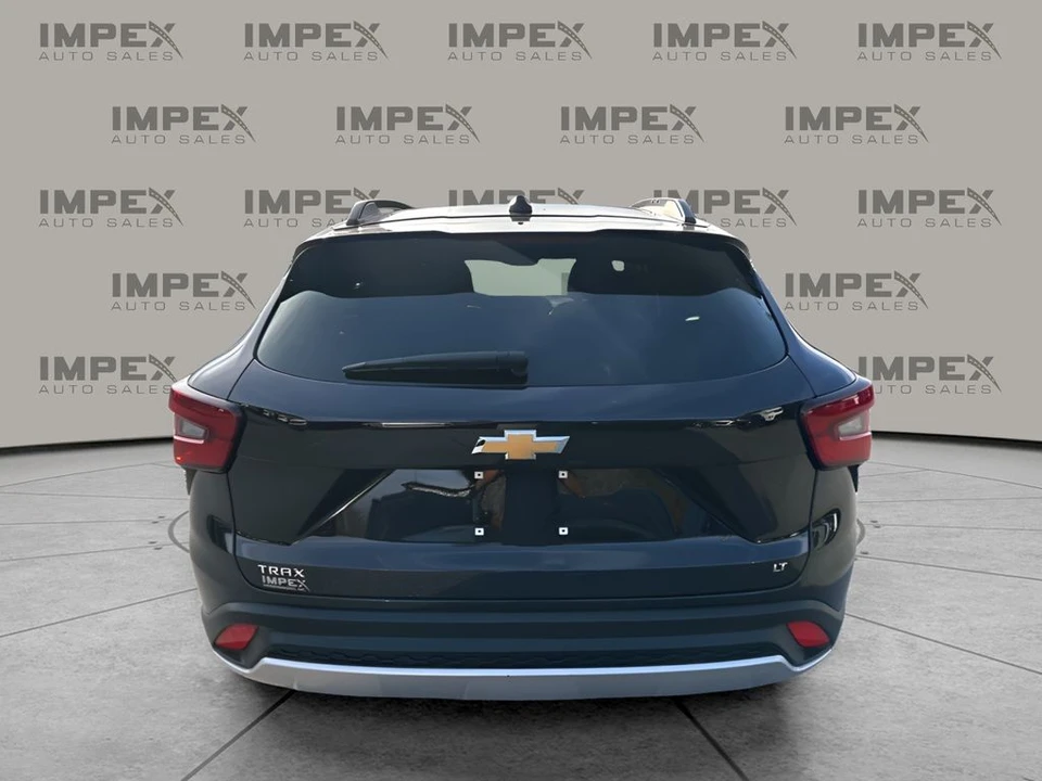 2025 Chevrolet Trax - Image 4 of 12
