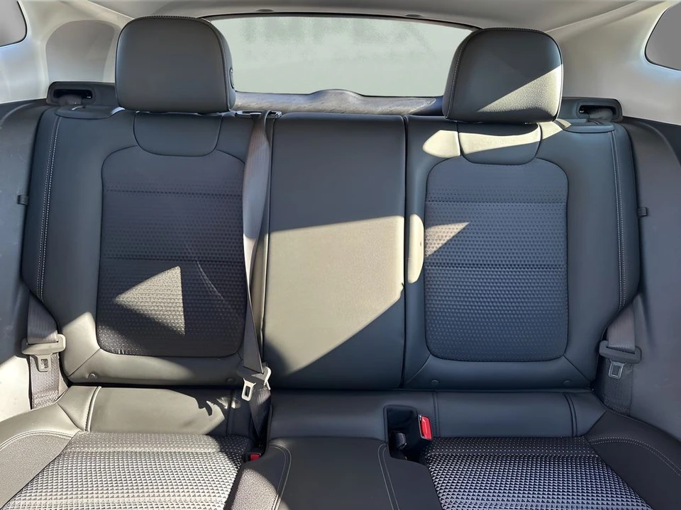2025 Chevrolet Trax - Image 10 of 12