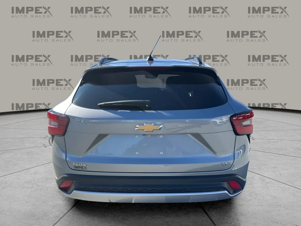 2025 Chevrolet Trax - Image 4 of 12
