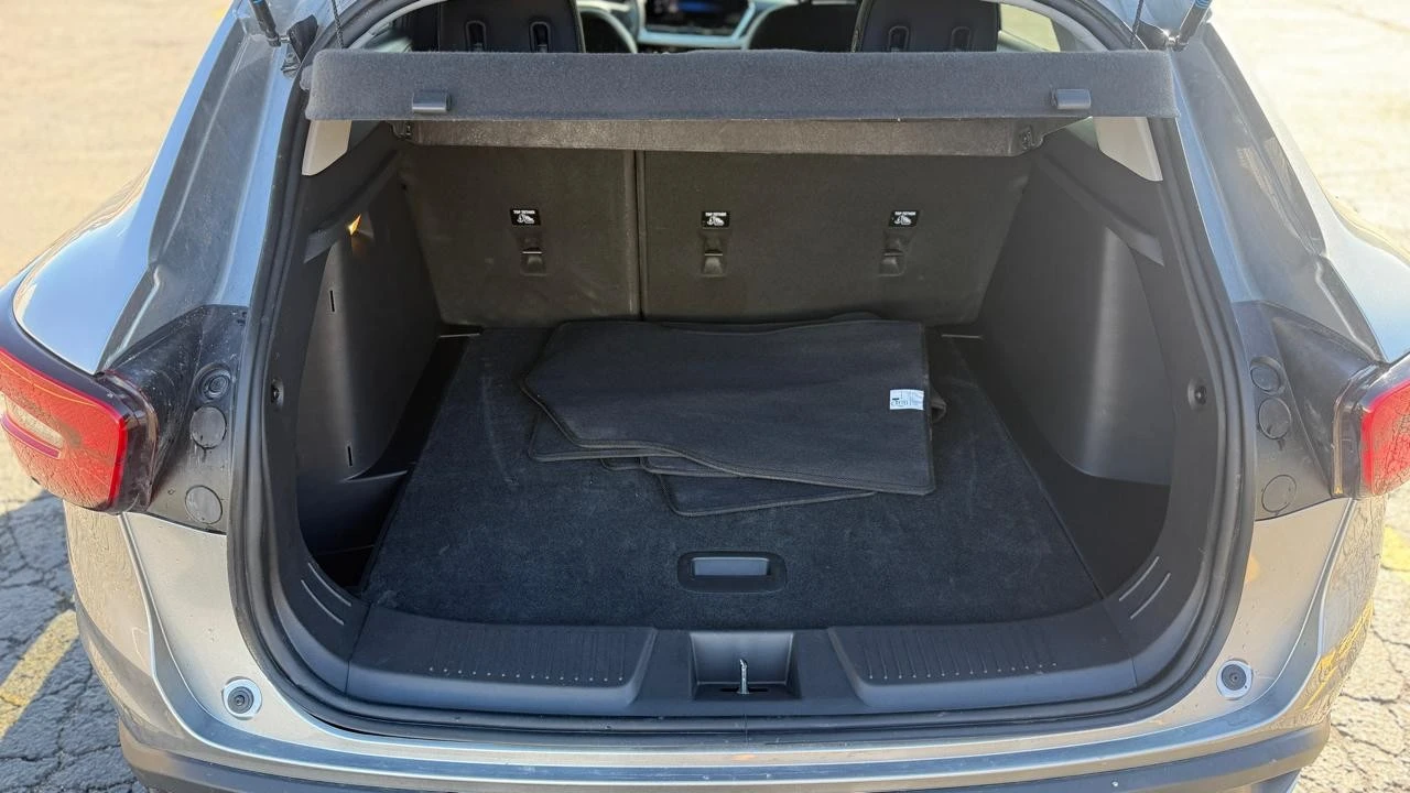 2025 Chevrolet Trax - Image 20 of 21