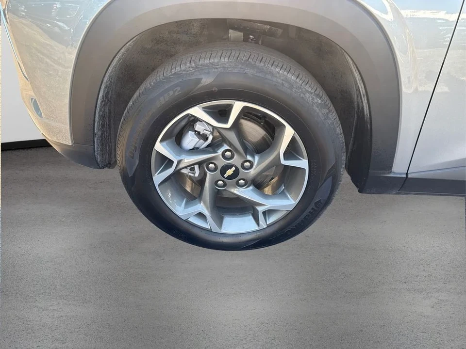 2025 Chevrolet Trax - Image 12 of 12