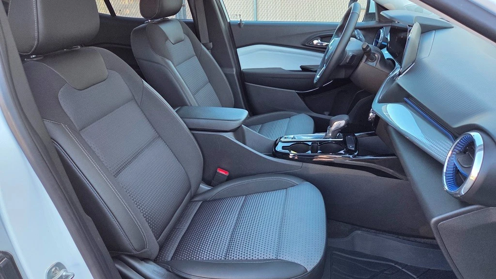 2025 Chevrolet Trax - Image 21 of 21