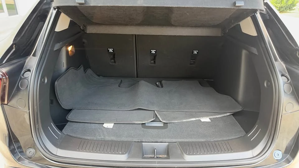 2025 Chevrolet Trax - Image 13 of 19