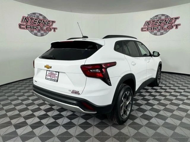 2025 Chevrolet Trax - Image 7 of 12