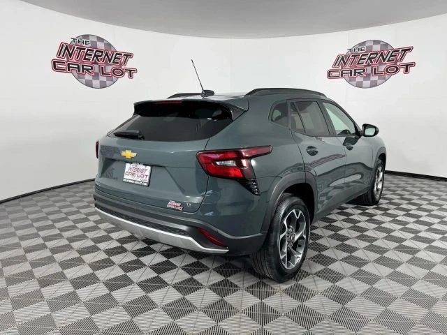 2025 Chevrolet Trax - Image 7 of 12