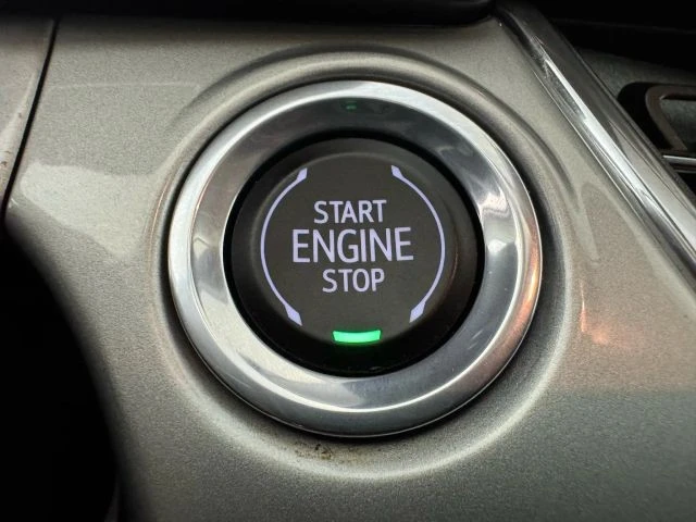 2025 Chevrolet Trax - Image 17 of 21