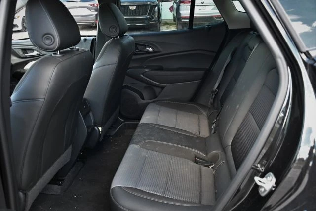 2025 Chevrolet Trax - Image 15 of 18
