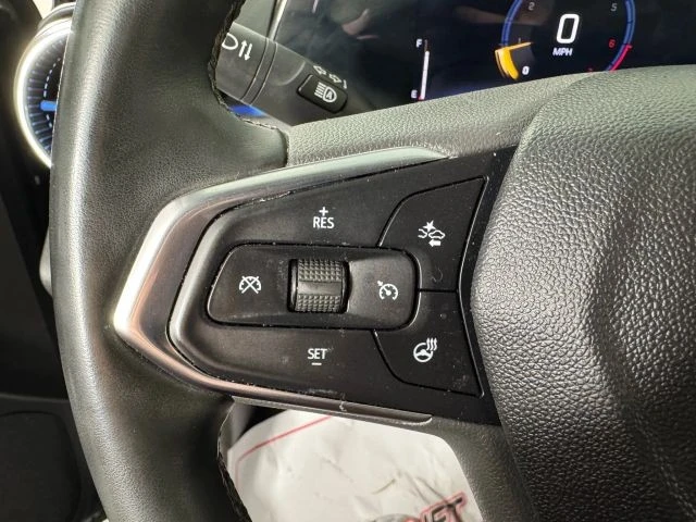 2025 Chevrolet Trax - Image 15 of 21