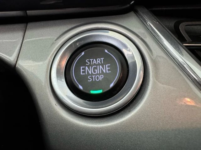 2025 Chevrolet Trax - Image 17 of 21