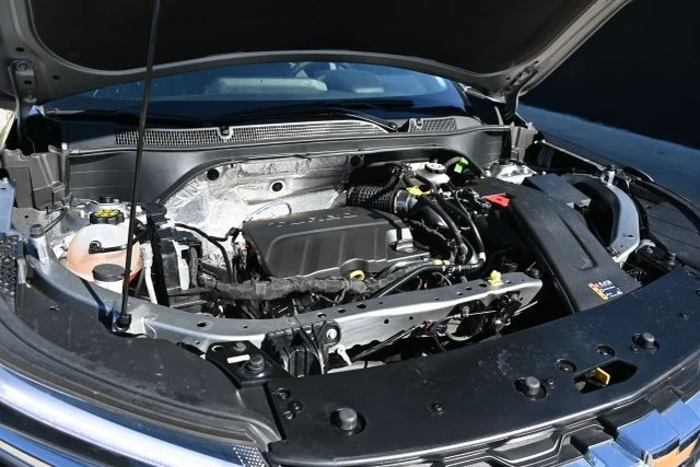 2025 Chevrolet Trax - Image 16 of 18