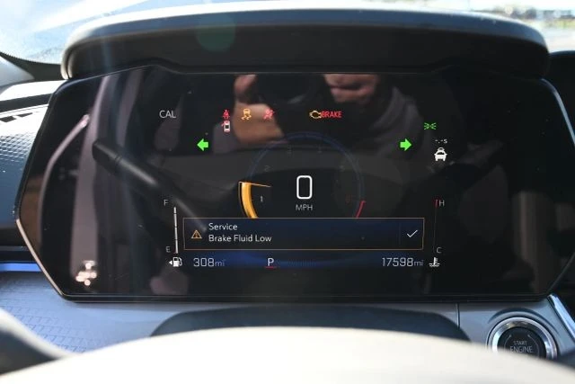 2025 Chevrolet Trax - Image 8 of 18