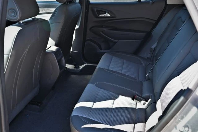 2025 Chevrolet Trax - Image 14 of 18