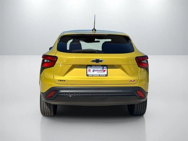 2025 Chevrolet Trax - Image 4 of 20