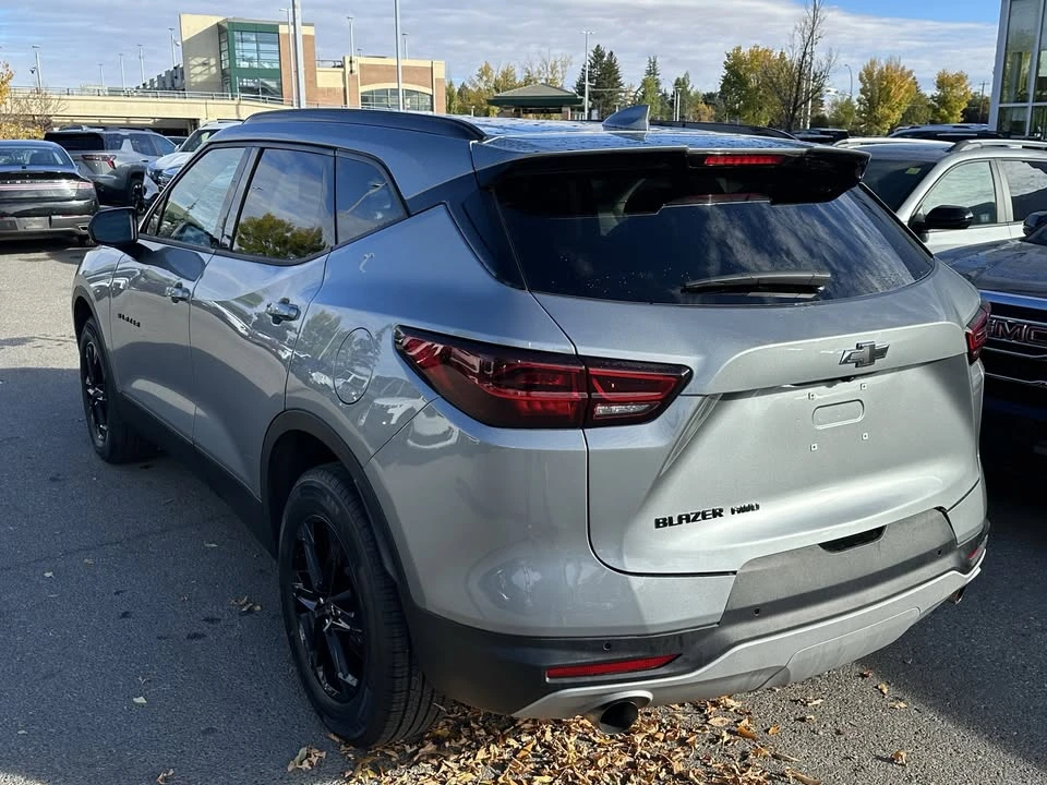 2025 Chevrolet Blazer - Image 4 of 10