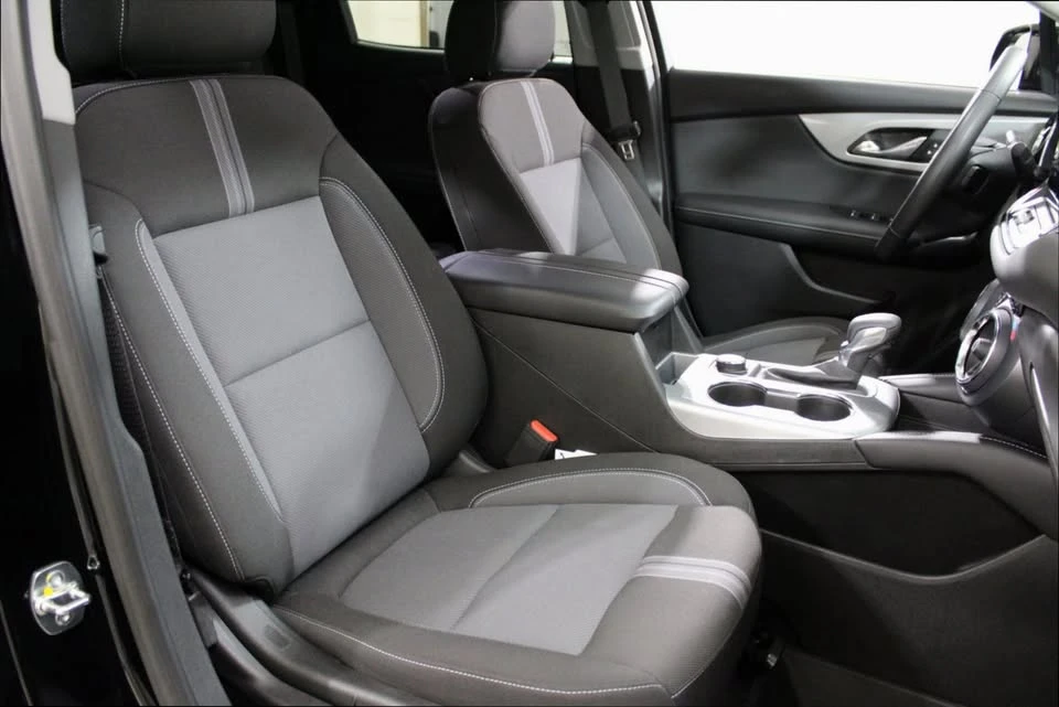 2025 Chevrolet Blazer - Image 5 of 17