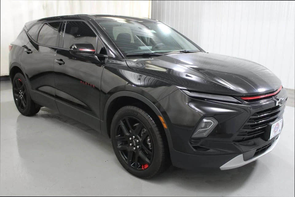 2025 Chevrolet Blazer - Image 8 of 17