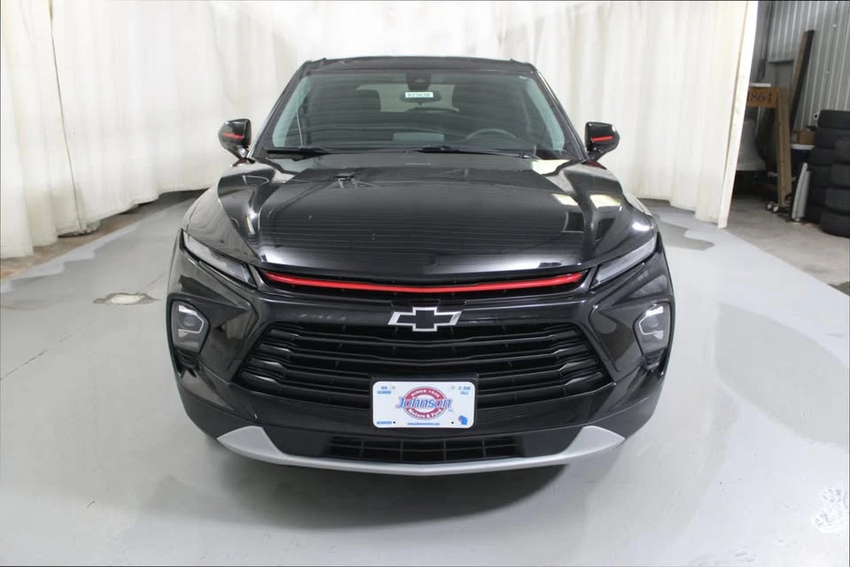 2025 Chevrolet Blazer - Image 14 of 17