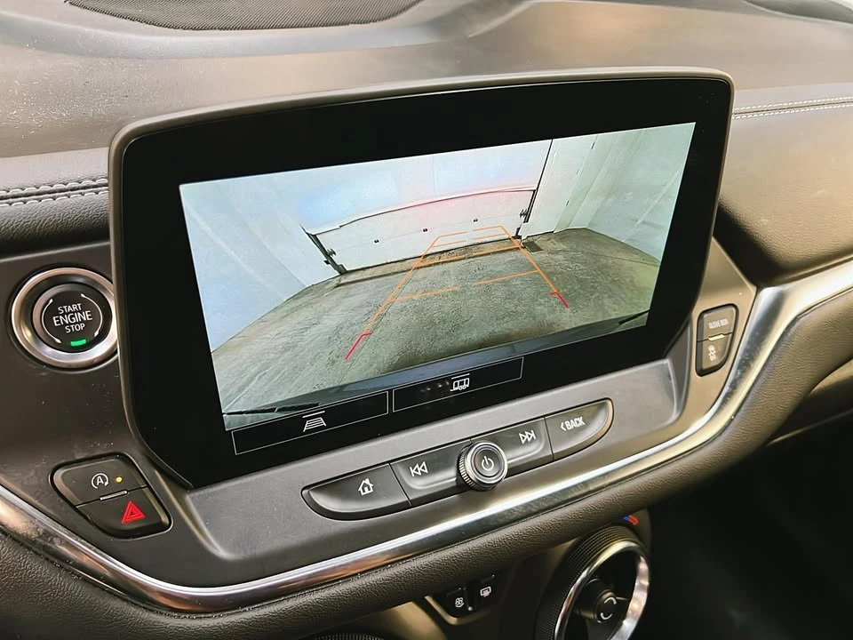 2025 Chevrolet Blazer - Image 17 of 20