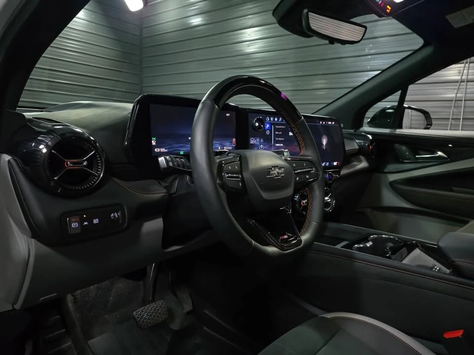 2025 Chevrolet Blazer - Image 8 of 17