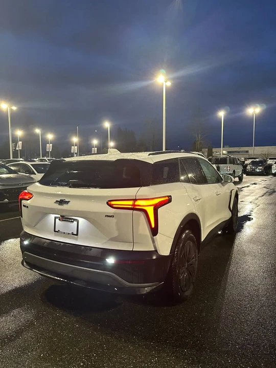 2025 Chevrolet Blazer - Image 6 of 11